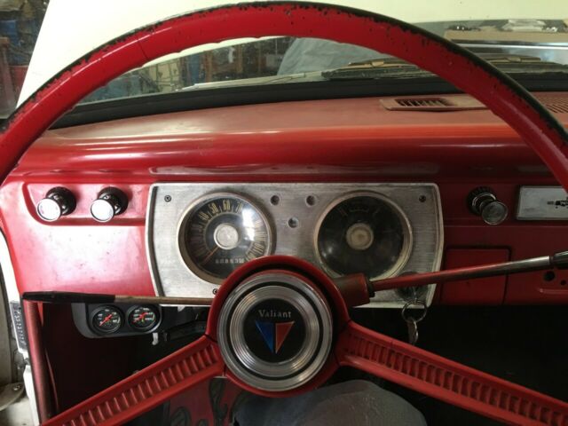 1965 Plymouth Valiant - photo 3