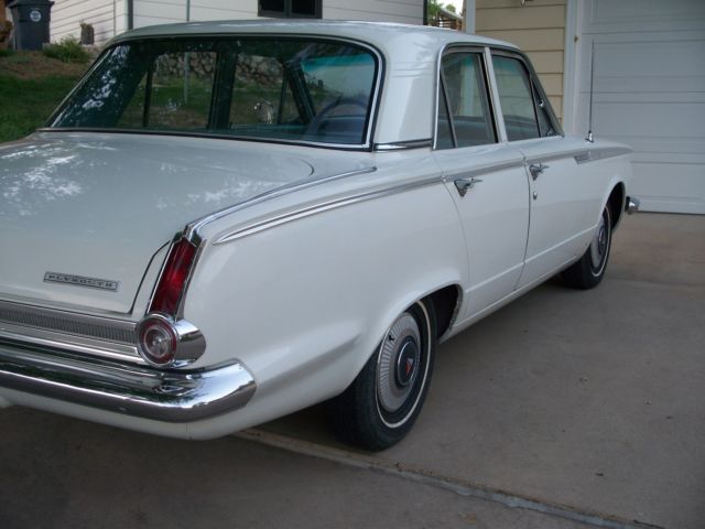 1965 Plymouth Valiant 4 Door - photo 3