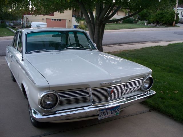 1965 Plymouth Valiant 4 Door - photo 4