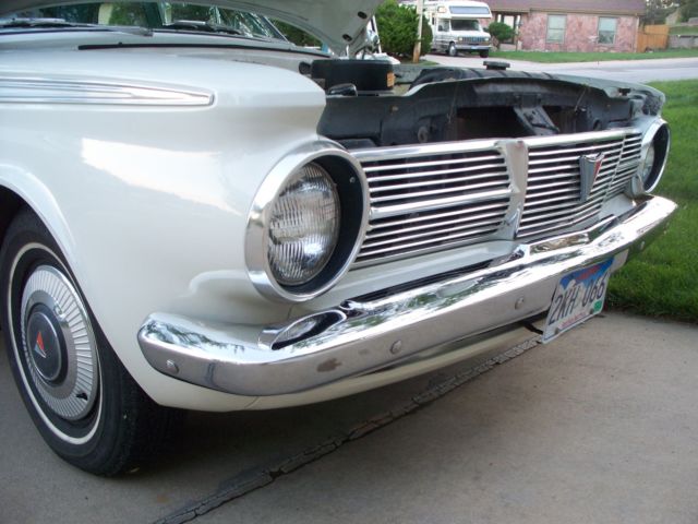 1965 Plymouth Valiant 4 Door - photo 5