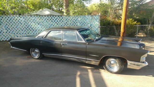 1965 Pontiac Bonneville 4 Door Hardtop Classic Car 1965 Pontiac Bonneville 4 Door Hardtop