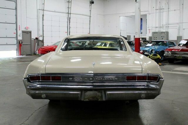 1965 Pontiac Bonneville -- - photo 4