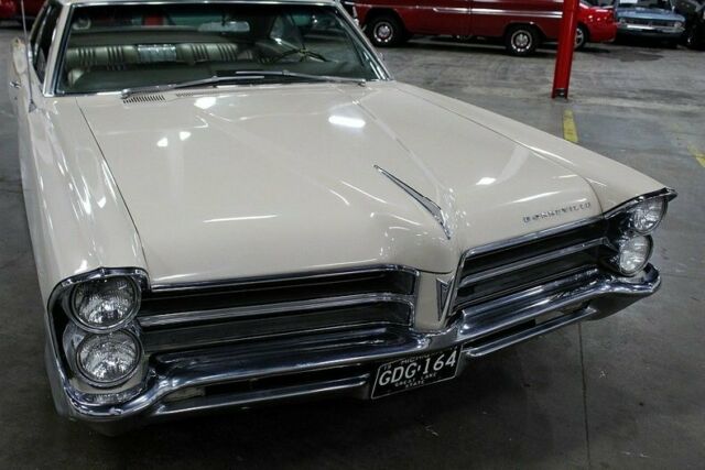 1965 Pontiac Bonneville -- - photo 9