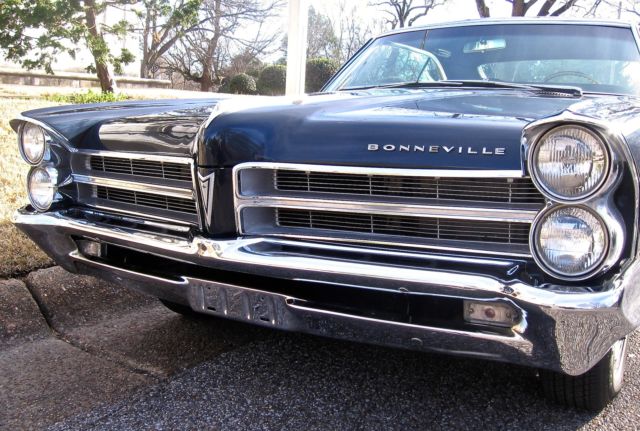 1965 Pontiac Bonneville Base Hardtop 2-Door Sports Coupe - photo 3