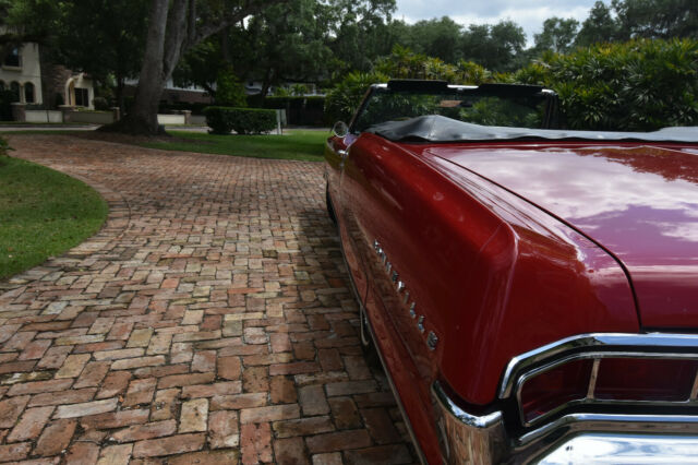 1965 Pontiac Bonneville Convertible - photo 3