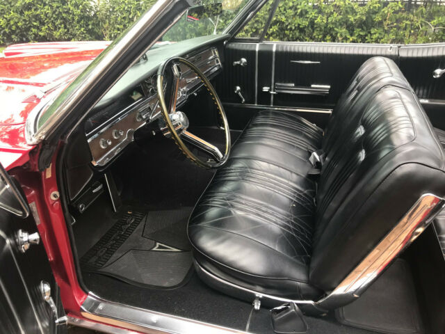 1965 Pontiac Bonneville Convertible - photo 9