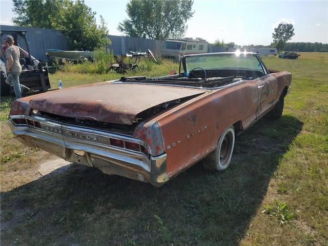 1965 Pontiac Bonneville Convertible - photo 5