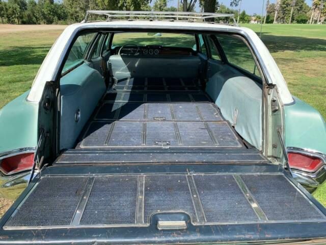 1965 Pontiac Bonneville Custom Safari - photo 6