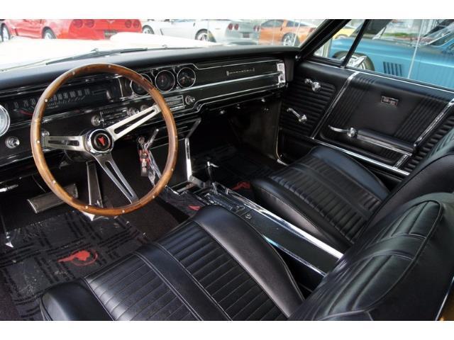 1965 Pontiac Catalina 2+2 - photo 2