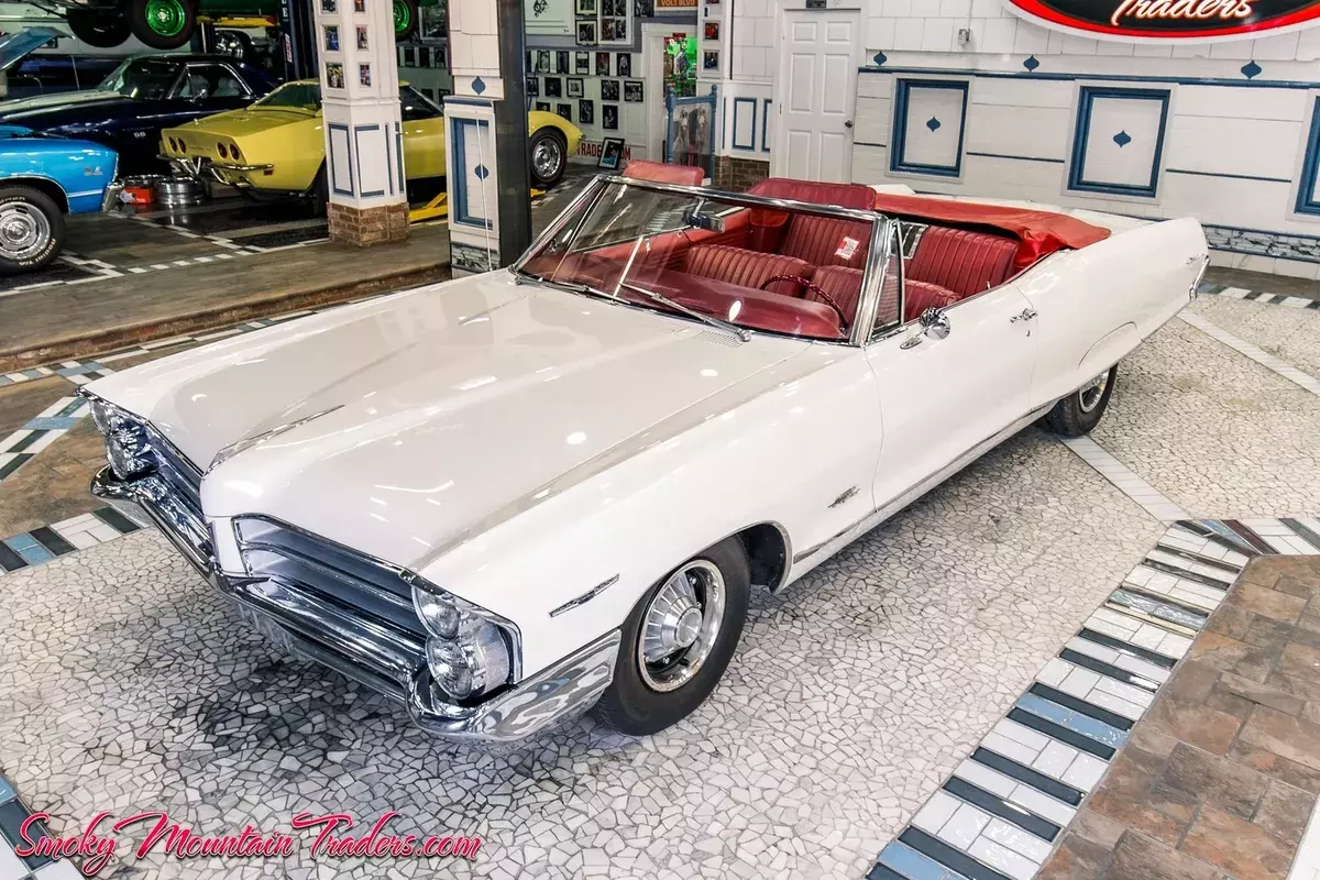 1965 Pontiac Catalina Convertible 389 Tri Power Muncie 4 Speed Power Steering 1965 Pontiac Catalina