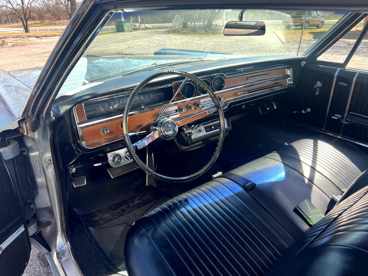 1965 Pontiac Grand Prix 2dr Coupe - photo 11