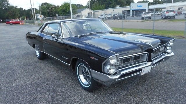 1965 Pontiac Grand Prix -- - photo 3