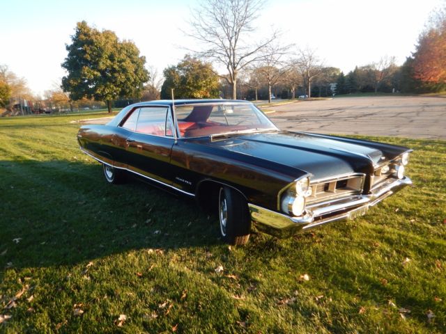 1965 PONTIAC GRAND PRIX CLASSIC CAR 1965 Pontiac Grand Prix 2 door