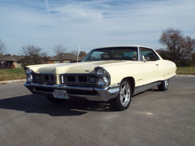 1965 pontiac grand prix-updated restomod 1965 Pontiac Grand Prix