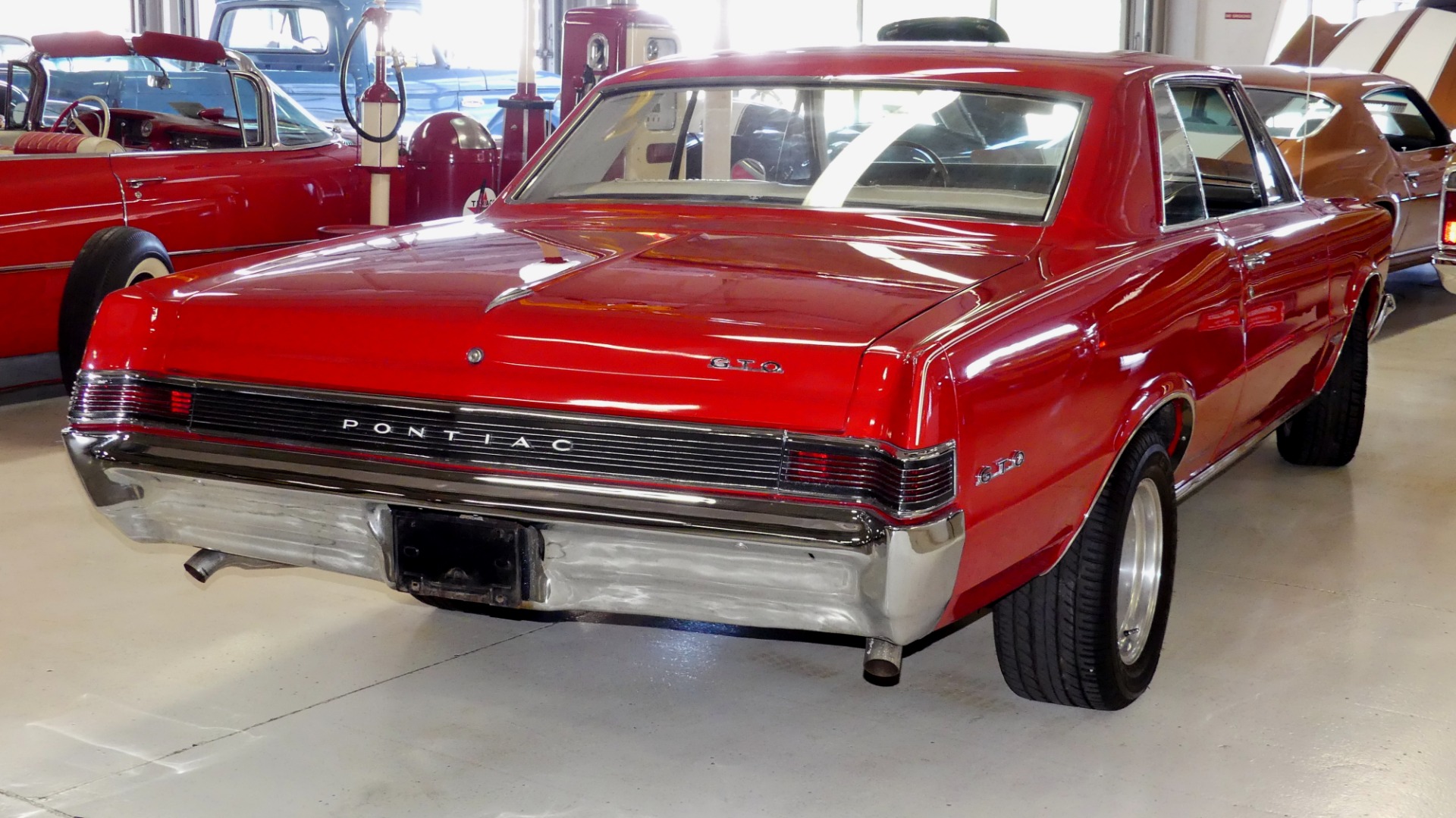 1965 Pontiac GTO -- - photo 11