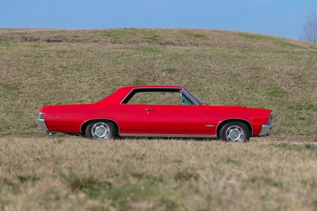 1965 Pontiac GTO Free Shipping Until January 1 - photo 11