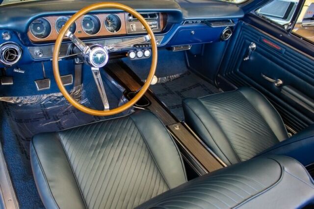 1965 Pontiac GTO Convertible - photo 12