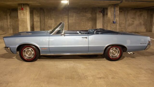 1965 Pontiac GTO Convertible - photo 2