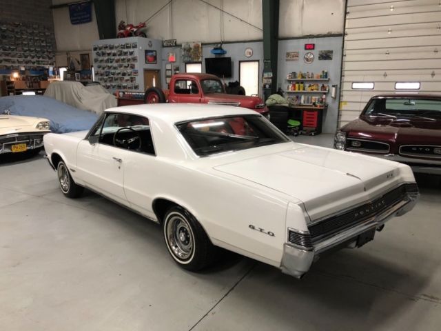 1965 Pontiac GTO -389 ENGINE-4 SPEED-VERY GOOD CONDITION- PHS DOCUM - photo 8