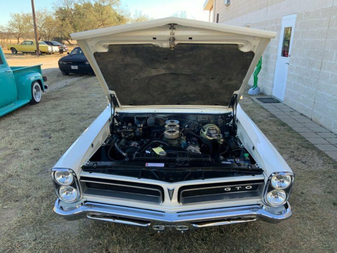 1965 Pontiac GTO Hardtop - photo 12