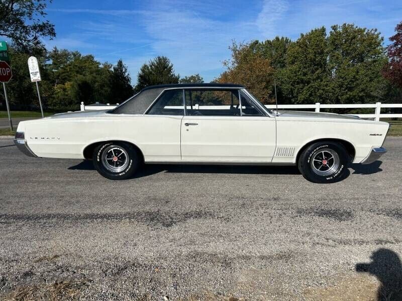 1965 Pontiac Le Mans sport buckets and console - photo 2
