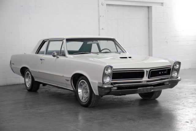 1965 Pontiac GTO LeMans Tribute 389 Tri-Power V8 4 Speed Manual Bucket Seats 1965 Pontiac GTO LeMans Tribute