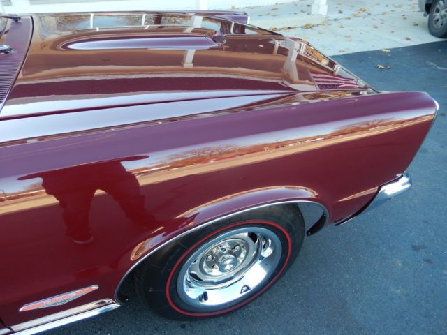 1965 Pontiac GTO Buckets - photo 2
