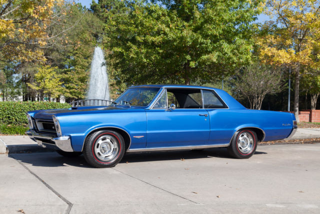 1965 Pontiac GTO, PHS, Tri-power, 4-speed 1965 Pontiac GTO