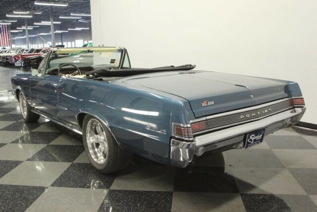 1965 Pontiac GTO Pro-Touring Convertible - photo 10