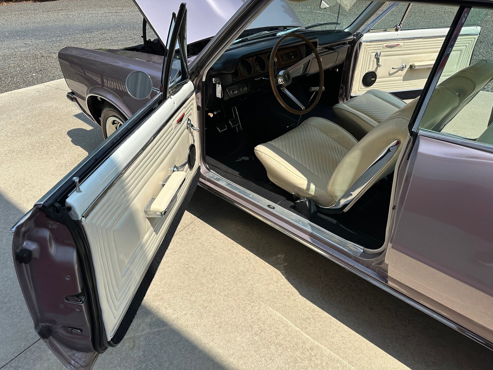 1965 Pontiac GTO Rare Iris Mist Exterior, Parchment Interior, 389 Tri Power 4spd - photo 13