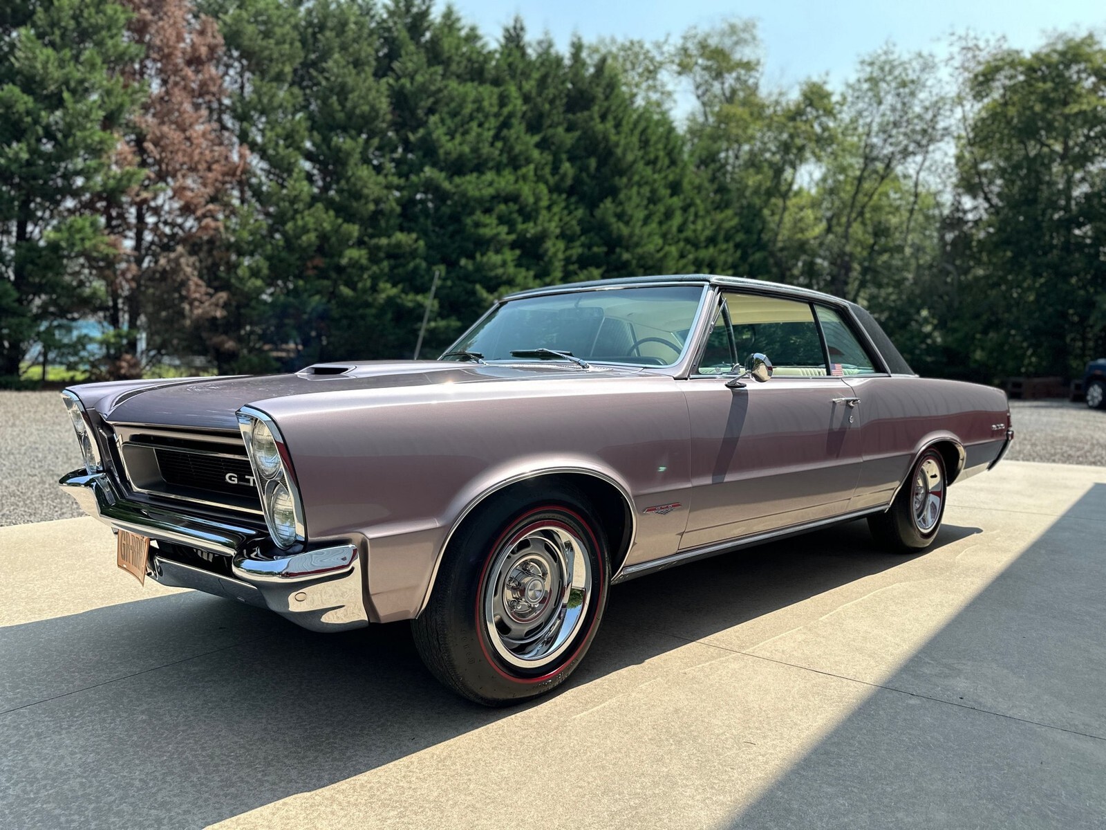1965 Pontiac GTO Rare Iris Mist Exterior, Parchment Interior, 389 Tri Power 4spd - photo 4