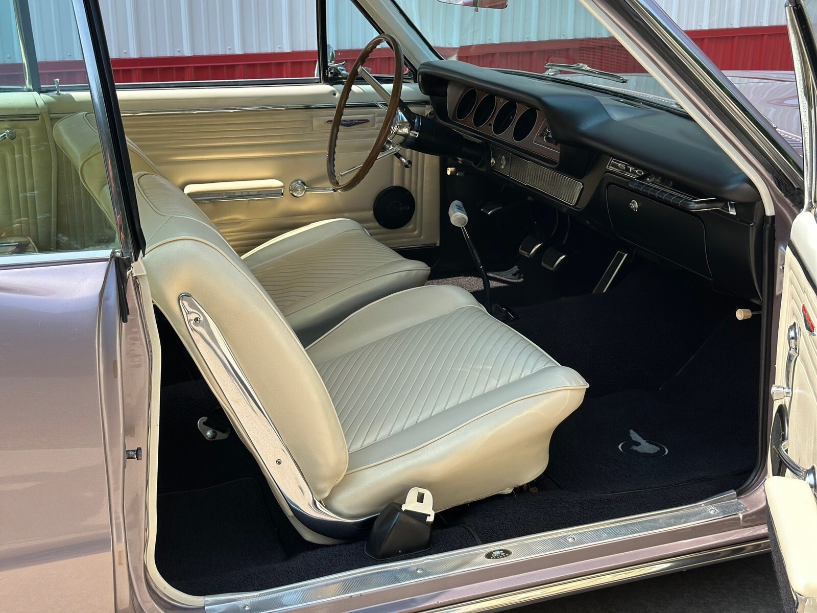 1965 Pontiac GTO Rare Iris Mist Exterior, Parchment Interior, 389 Tri Power 4spd - photo 8
