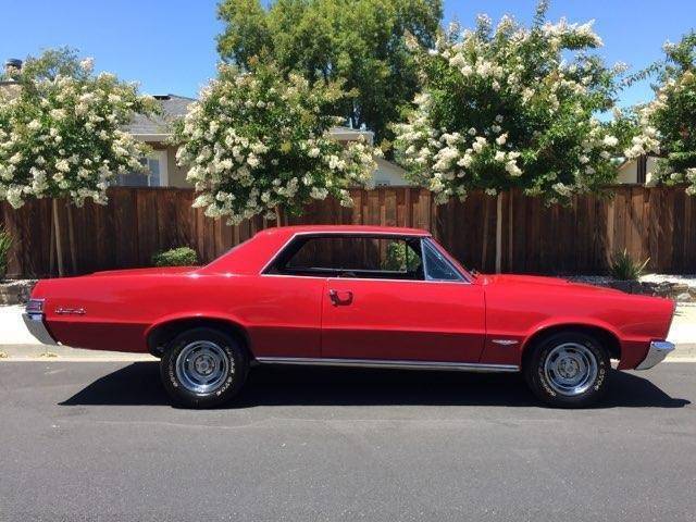 1965 Pontiac GTO tri power 4 speed - photo 11