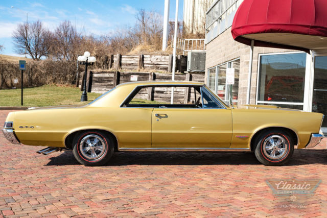 1965 Pontiac GTO Tri-Power Special Order Tiger Gold - photo 7