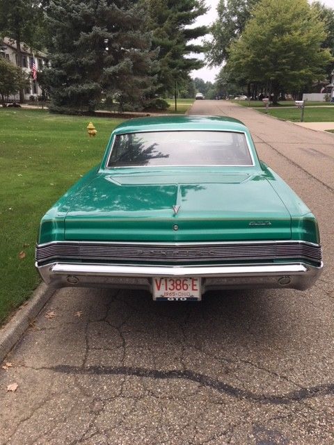 1965 Pontiac GTO 2 Door Hardtop - photo 2