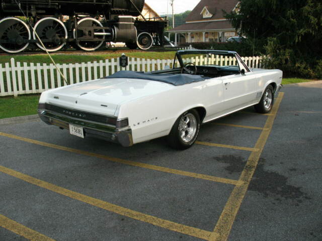 1965 Pontiac Le Mans with GTO hood - photo 4