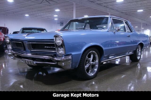 1965 Pontiac Le Mans --