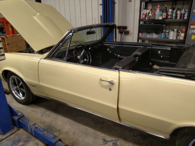 1965 Pontiac GTO Convertlible - photo 5