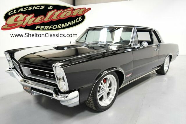 1965 Pontiac LeMans GTO Restomod 1965 Pontiac Le Mans GTO Restomod