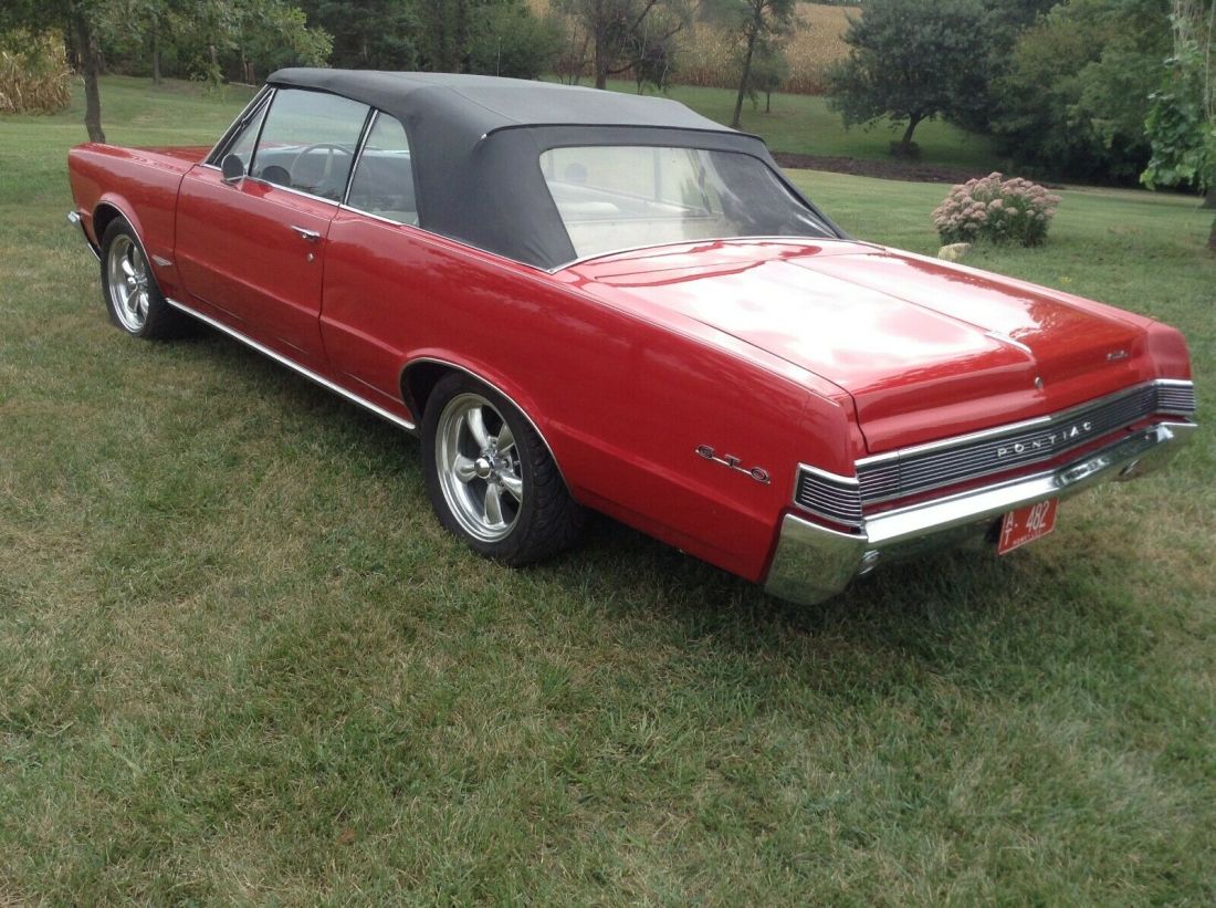 1965 Pontiac GTO Convertible - photo 12