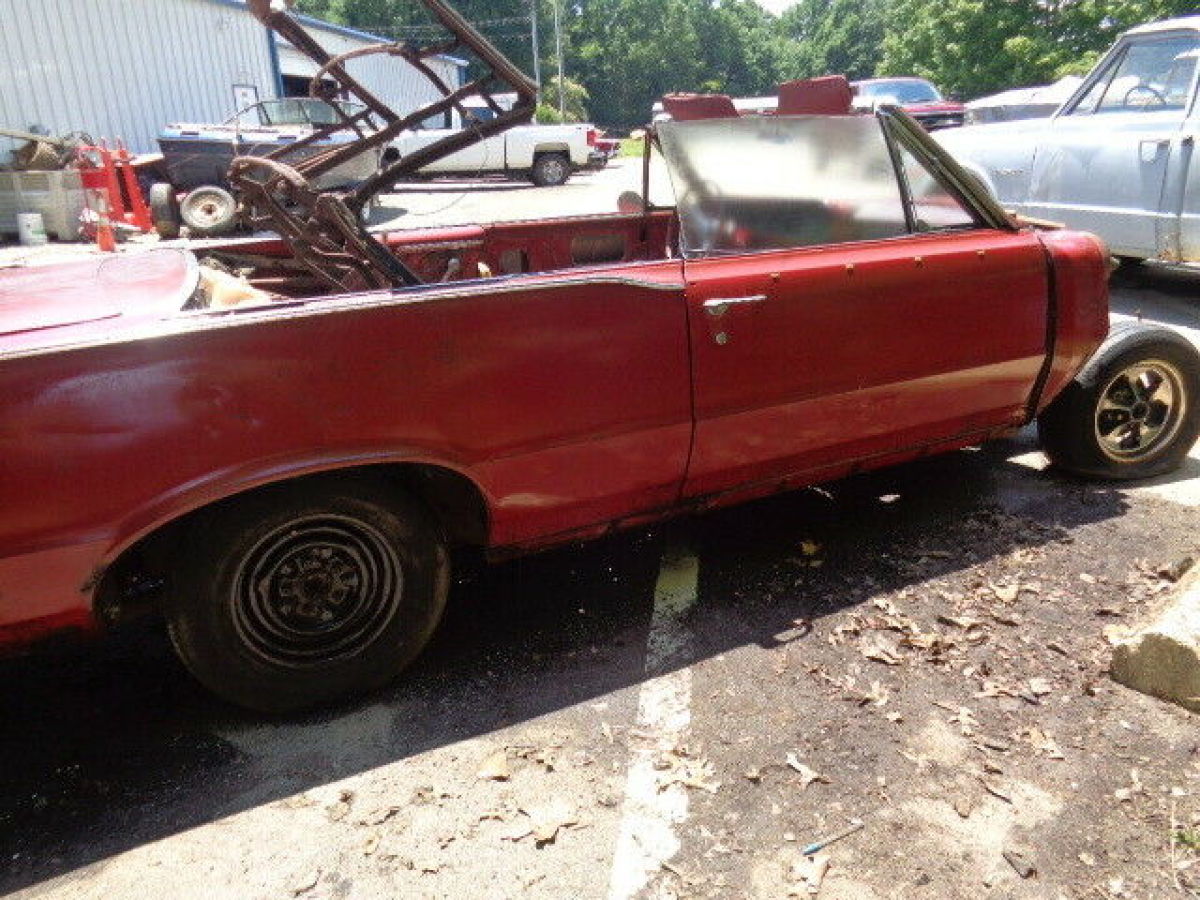 1965 Pontiac Tempest GTO CONVERIBLE - photo 2