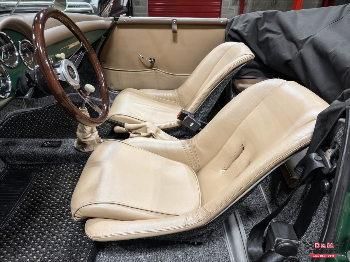 1965 Porsche 356 JPS Replica - photo 10