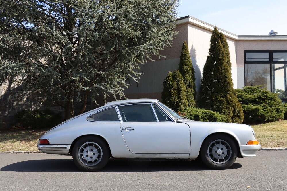 1965 Porsche 911 - photo 3