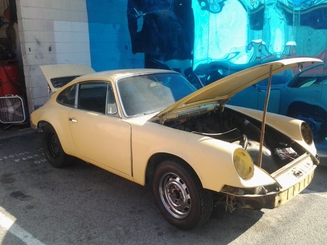1965 Porsche 912 painted dash 1965 Porsche 912