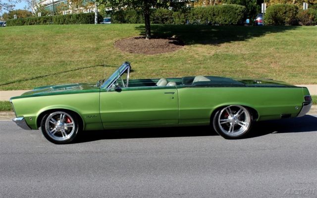 1965 Pontiac GTO - photo 2