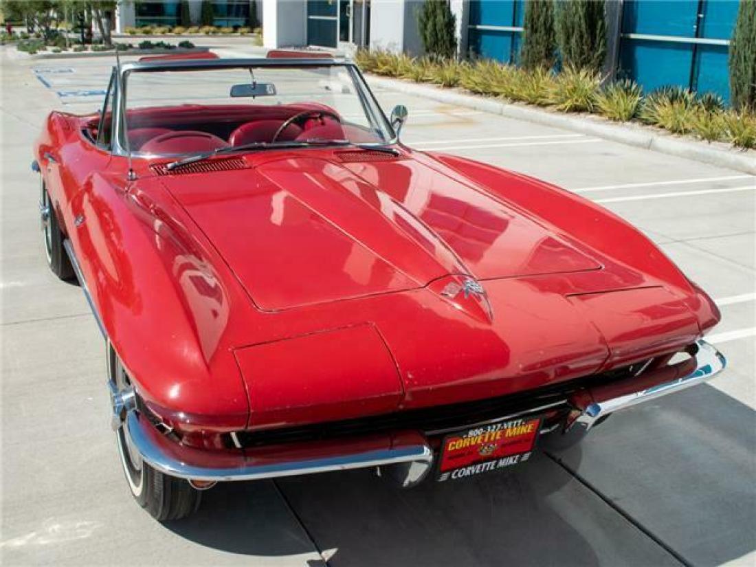 1965 Chevrolet Corvette Convertible - photo 4