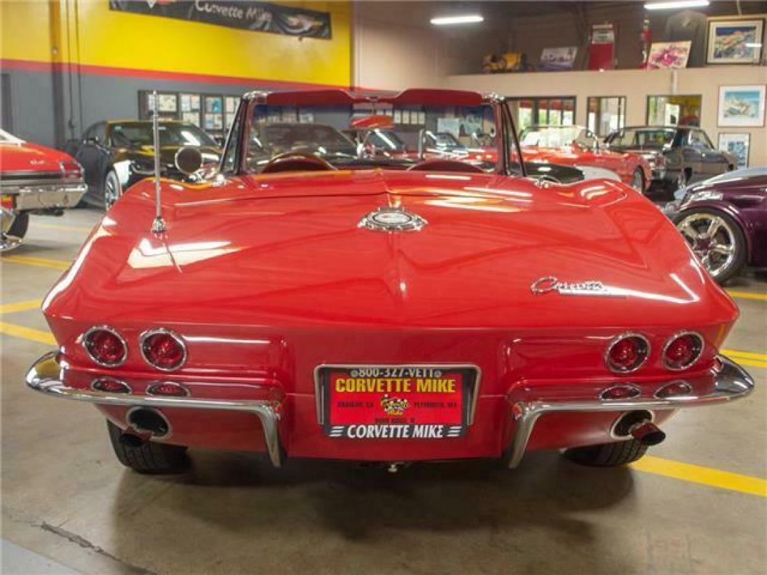 1965 Chevrolet Corvette Convertible - photo 7