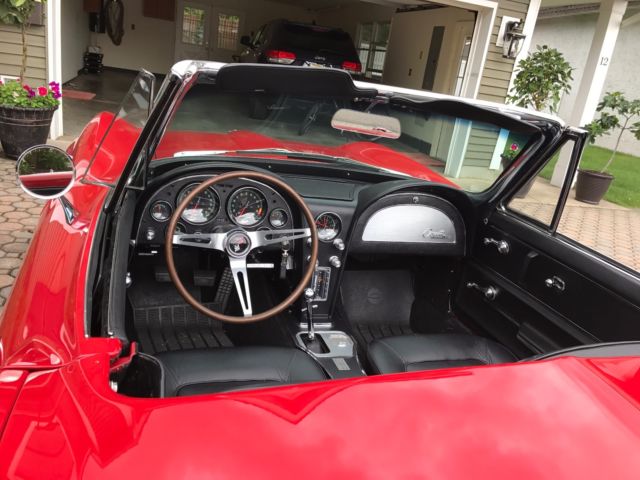 1965 Chevrolet Corvette - photo 3