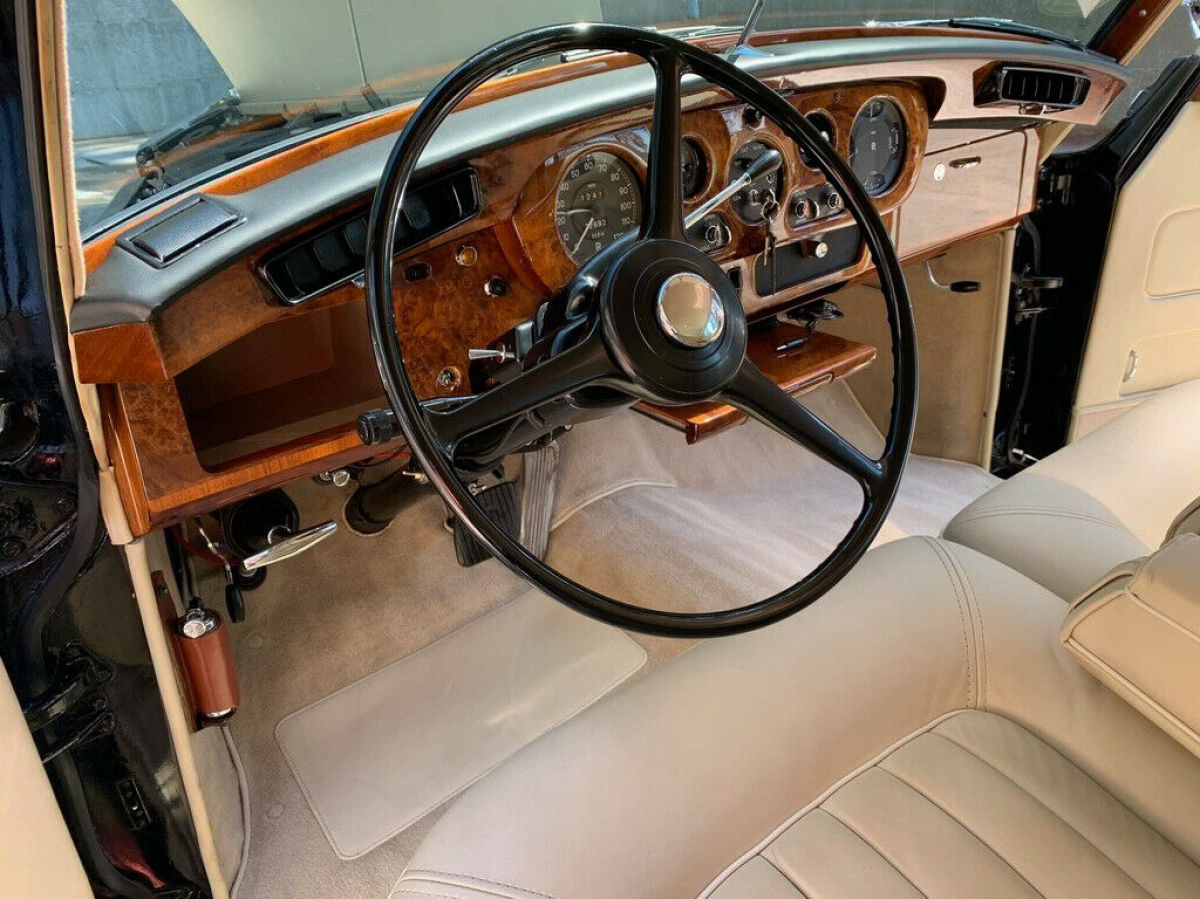 1965 Rolls-Royce Silver Cloud III - photo 3