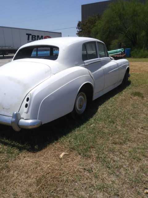 1965 Rolls-Royce Silver Shadow - photo 3